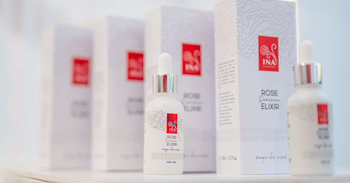 Intenzívne Anti-Age pleťové sérum s okamžitým účinkom: Obnovte mladosť vašej pleti s Rose Elixirom