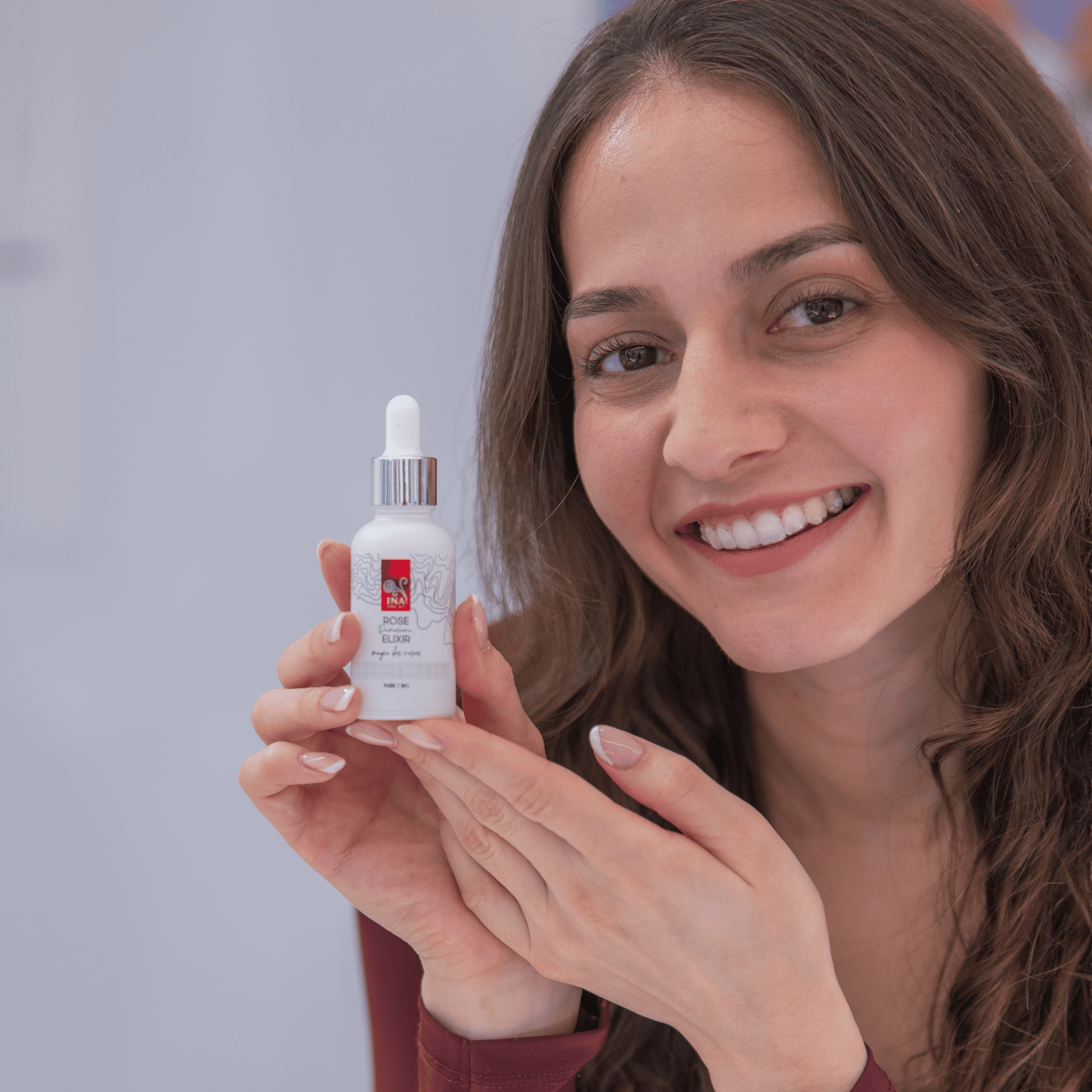 Intenzívne Anti-Age Sérum s Organickým Ružovým Olejom – Rose Elixir