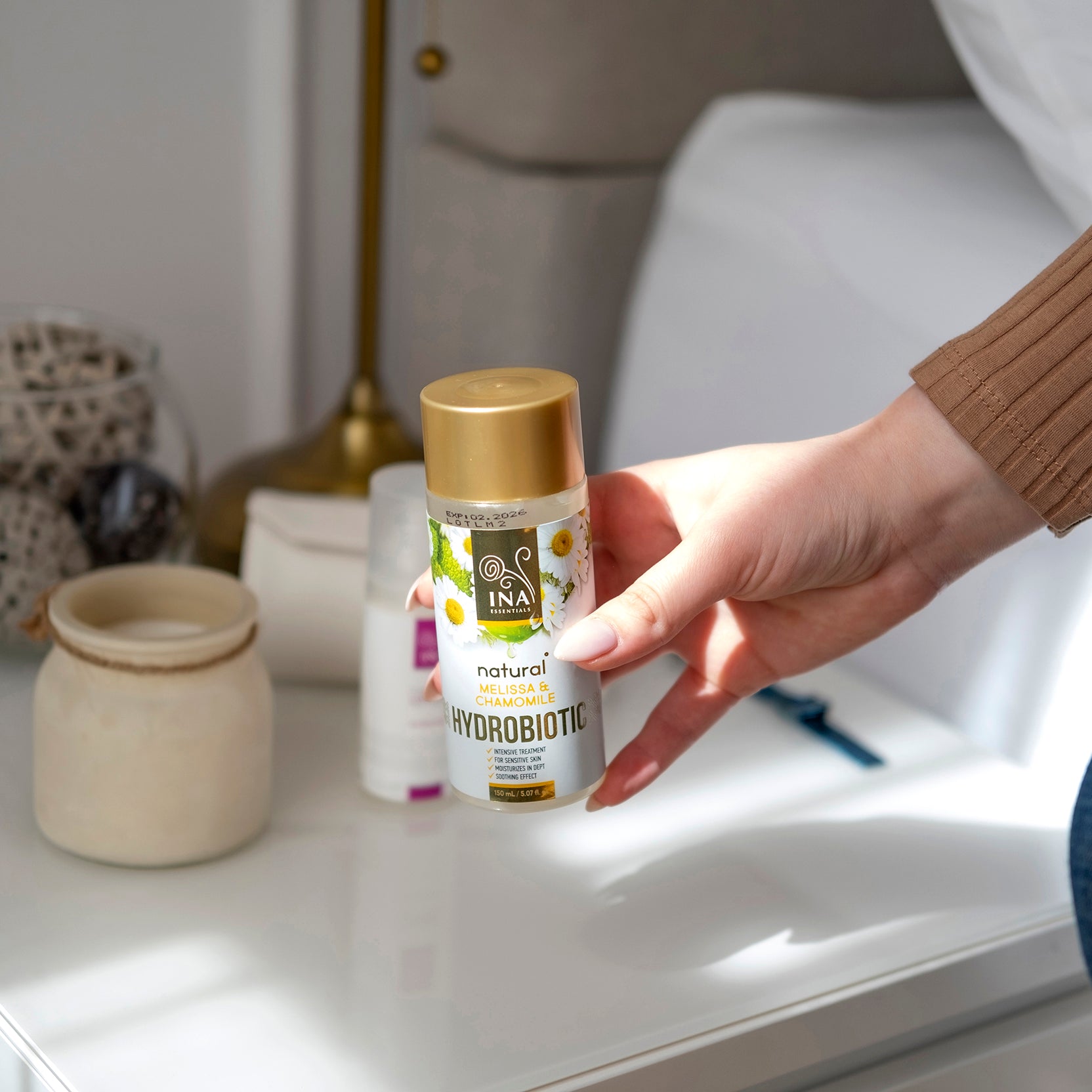 Hydrobiotic - Harmanček, Medovka & Aloe Vera - intenzívna upokojujúca starostlivosť pre Citlivú pleť