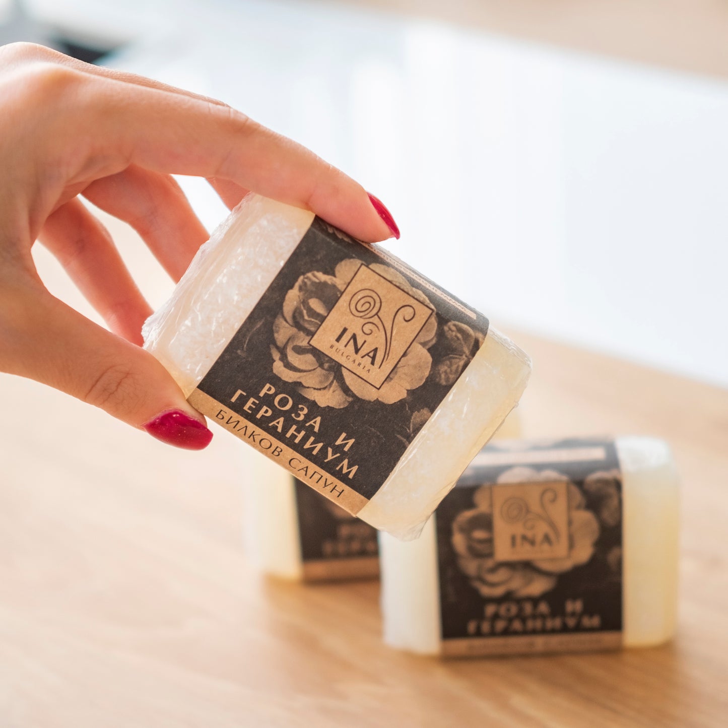 Kúpte 1 Creme de Rose a získajte 3 Produkty Zadarmo